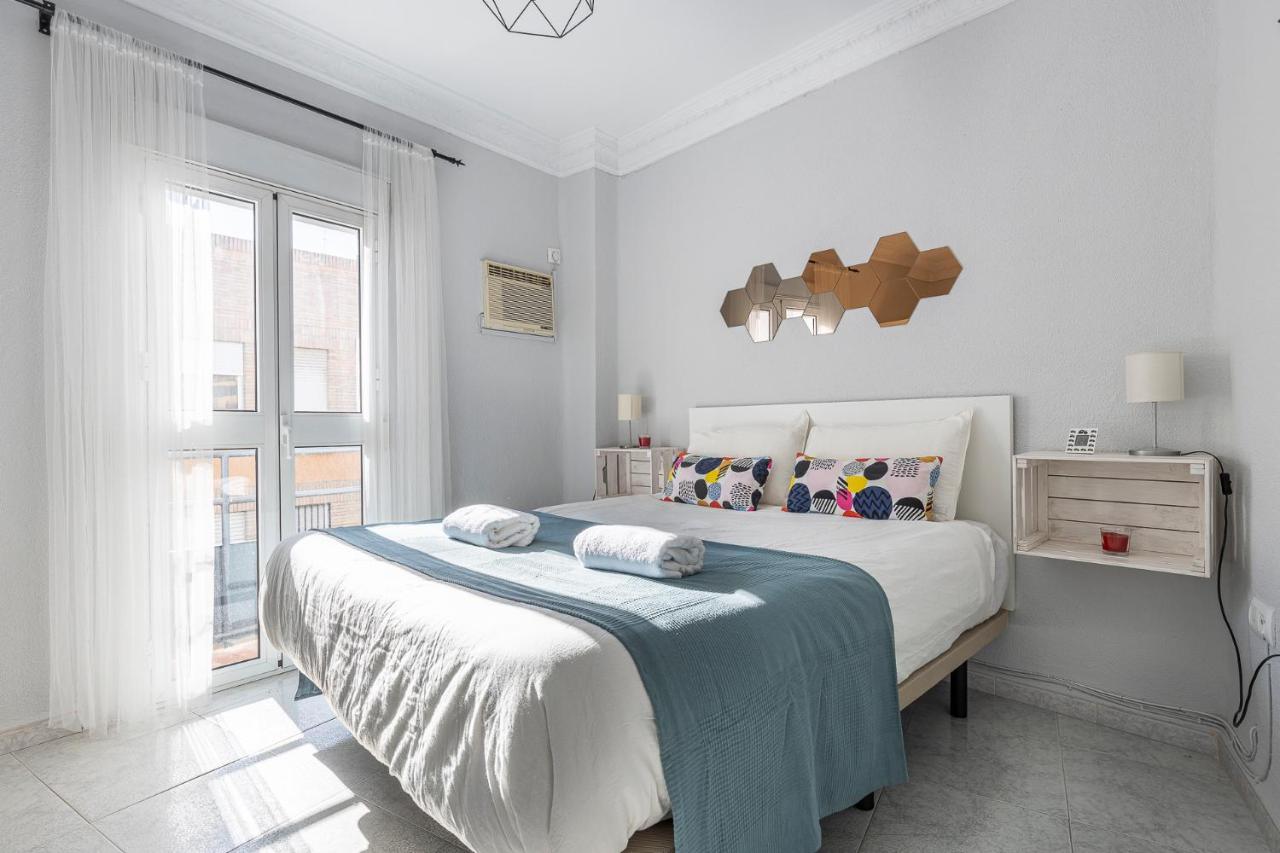 Pureza Dreams De Sevilla Oasis En Triana Εξωτερικό φωτογραφία